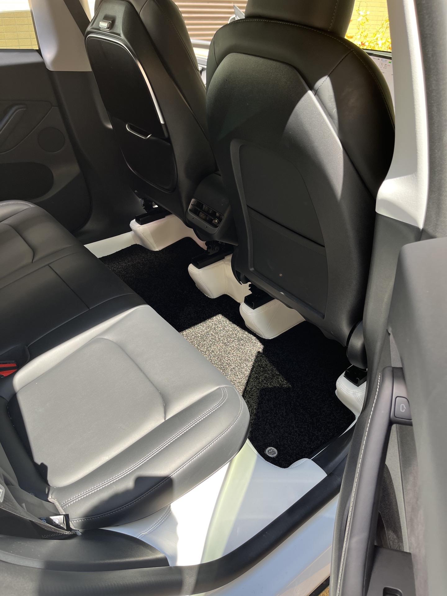 Tesla Model 3/Y Full Coverage Leather Floor Mats All-weather Anti-slip Waterproof Soft Surround Floor Liners