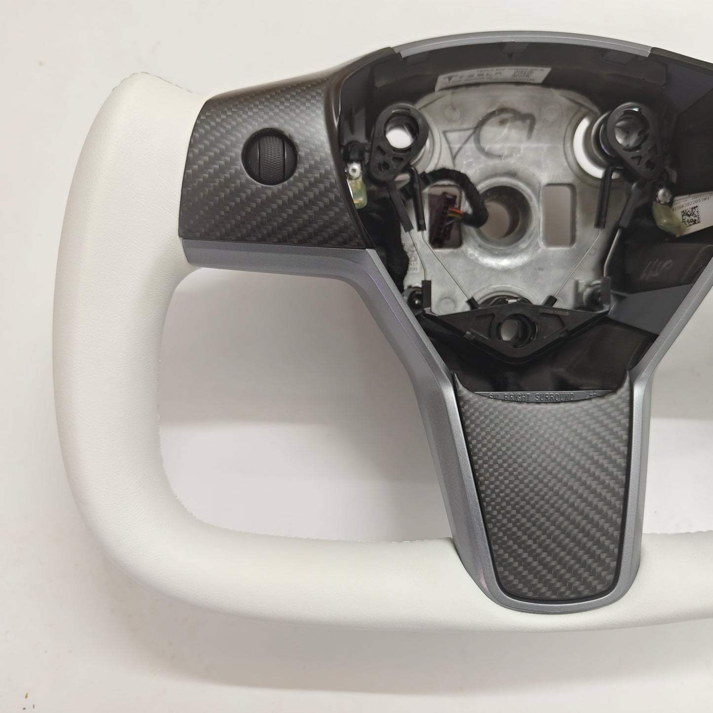 Model 3/ Y Custom Yoke Style Carbon Fiber Steering Wheel